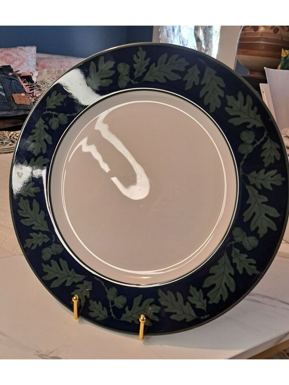 Crate & Barrel Greenwich Collection by Kathleen Wills 12" Chop Plate-Discont.